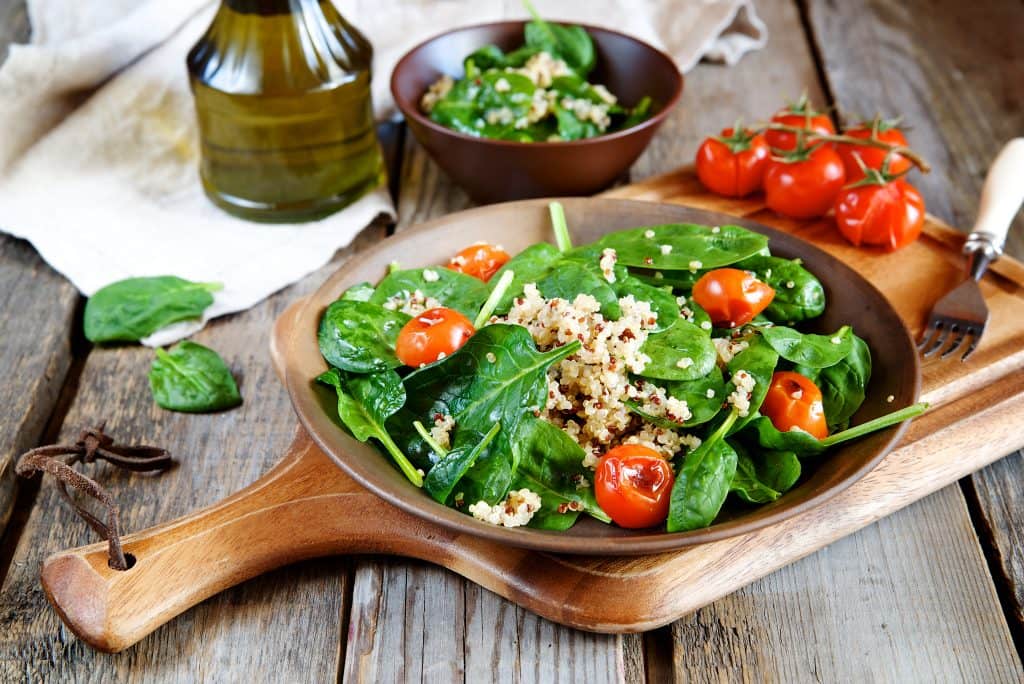spinach salad, healthy spinach salad